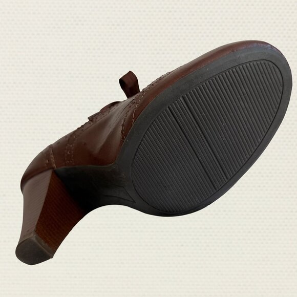 American Eagle Oxford Shoes Women's Brown Heeled Wing Tip - Picture 5 of 7